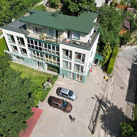 Cozy Garden Free Parking Apartamento Vilnius Exterior foto