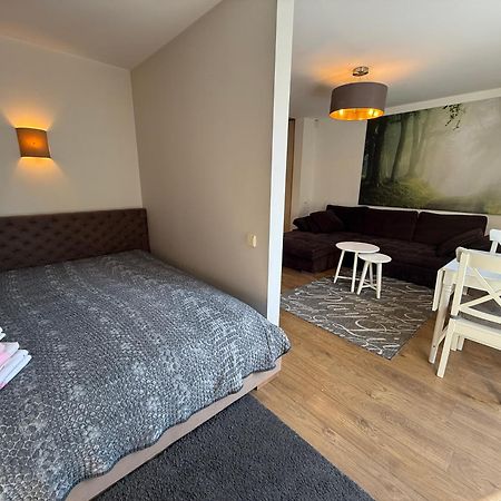 Cozy Garden Free Parking Apartamento VNO Exterior foto